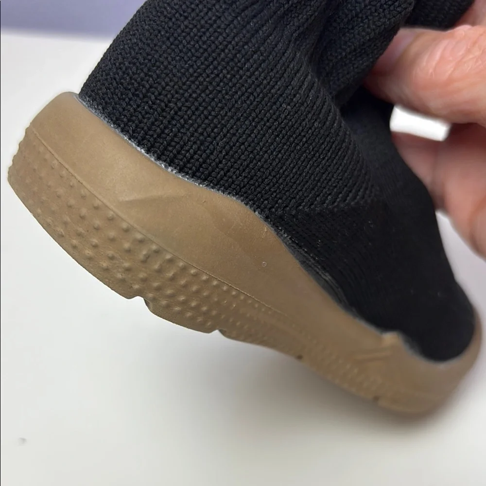 Kids Black and Tan Sock Shoes